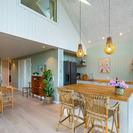 Prázdninový dům With Sea View Near