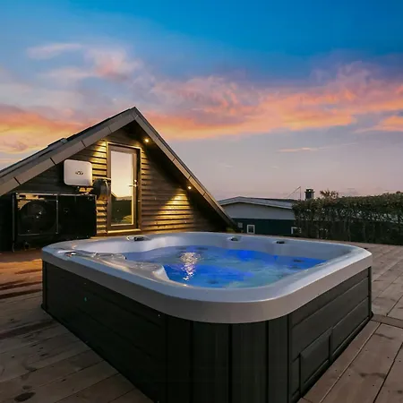 Prázdninový dům With Sea View Near